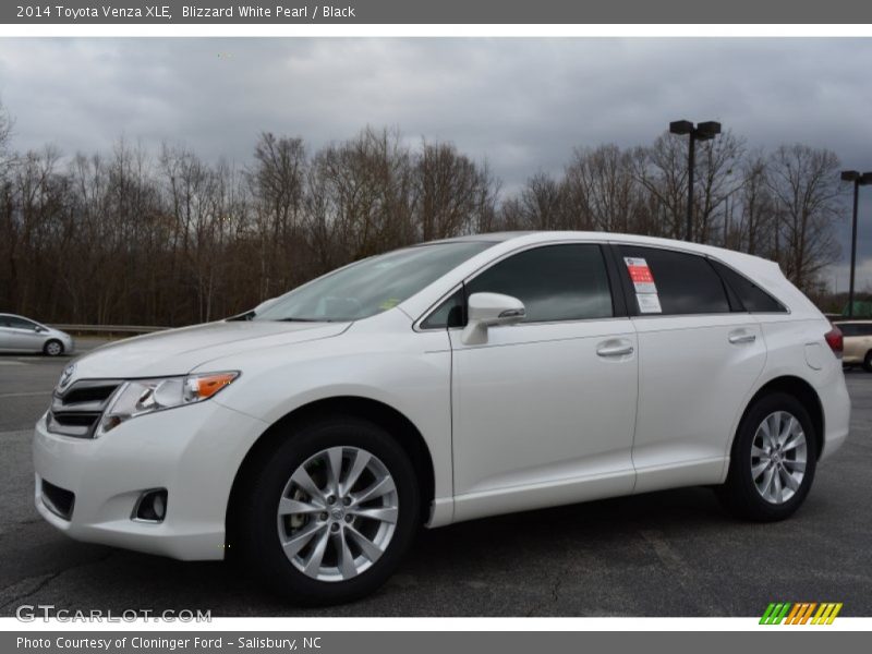 Blizzard White Pearl / Black 2014 Toyota Venza XLE