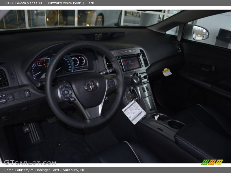 Blizzard White Pearl / Black 2014 Toyota Venza XLE