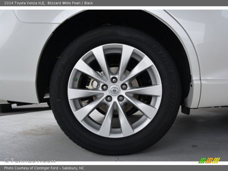 Blizzard White Pearl / Black 2014 Toyota Venza XLE