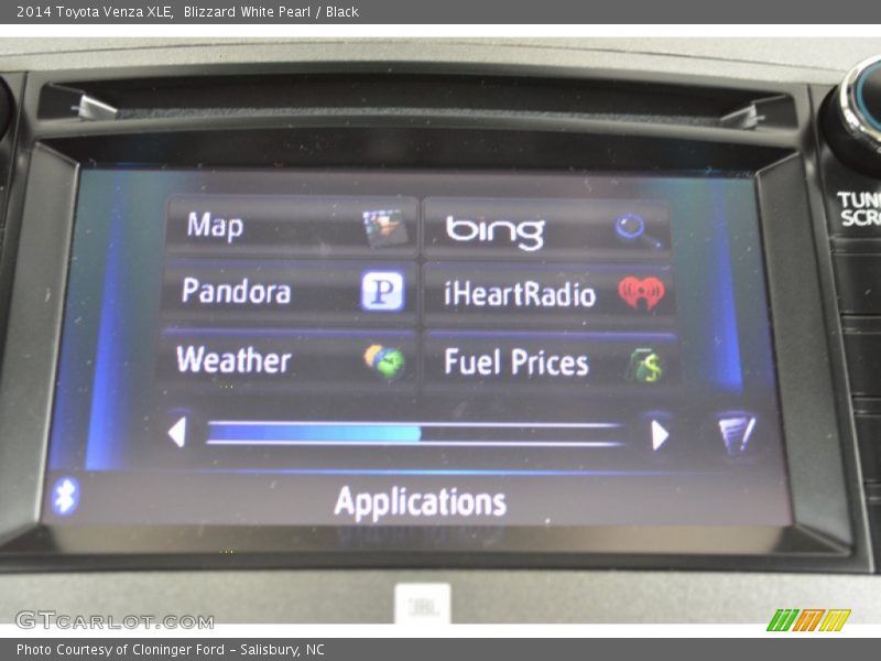 Blizzard White Pearl / Black 2014 Toyota Venza XLE