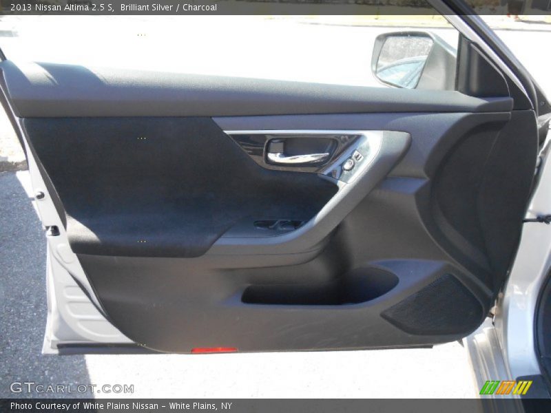 Brilliant Silver / Charcoal 2013 Nissan Altima 2.5 S
