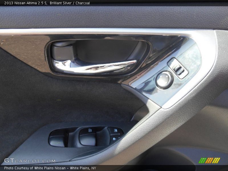 Brilliant Silver / Charcoal 2013 Nissan Altima 2.5 S