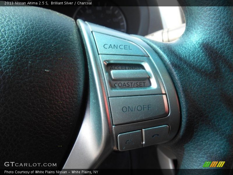Brilliant Silver / Charcoal 2013 Nissan Altima 2.5 S