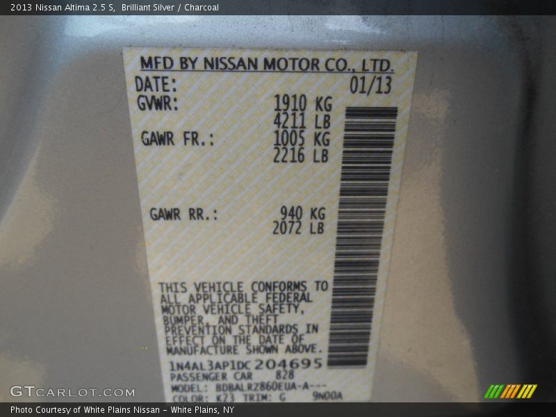 Brilliant Silver / Charcoal 2013 Nissan Altima 2.5 S