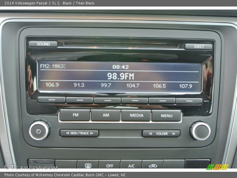 Audio System of 2014 Passat 2.5L S