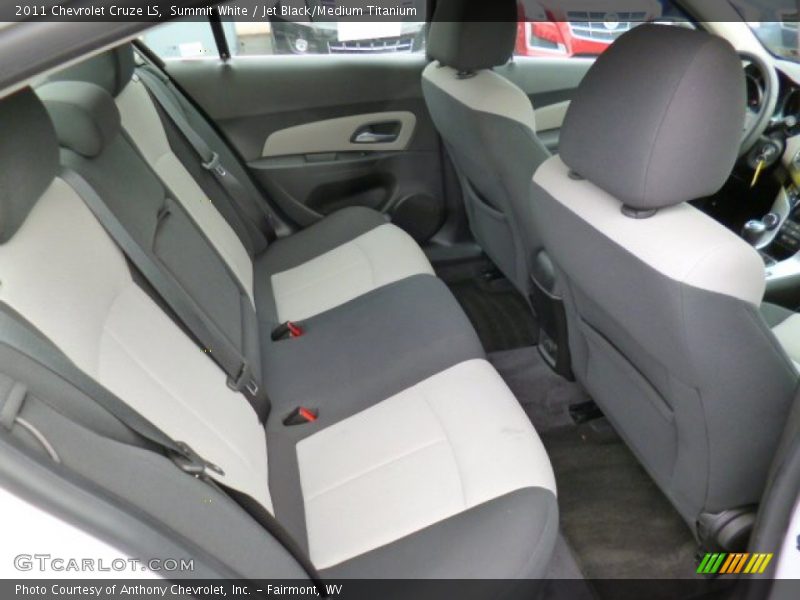 Summit White / Jet Black/Medium Titanium 2011 Chevrolet Cruze LS