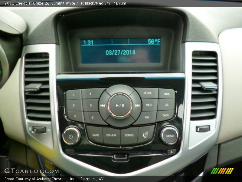 Summit White / Jet Black/Medium Titanium 2011 Chevrolet Cruze LS
