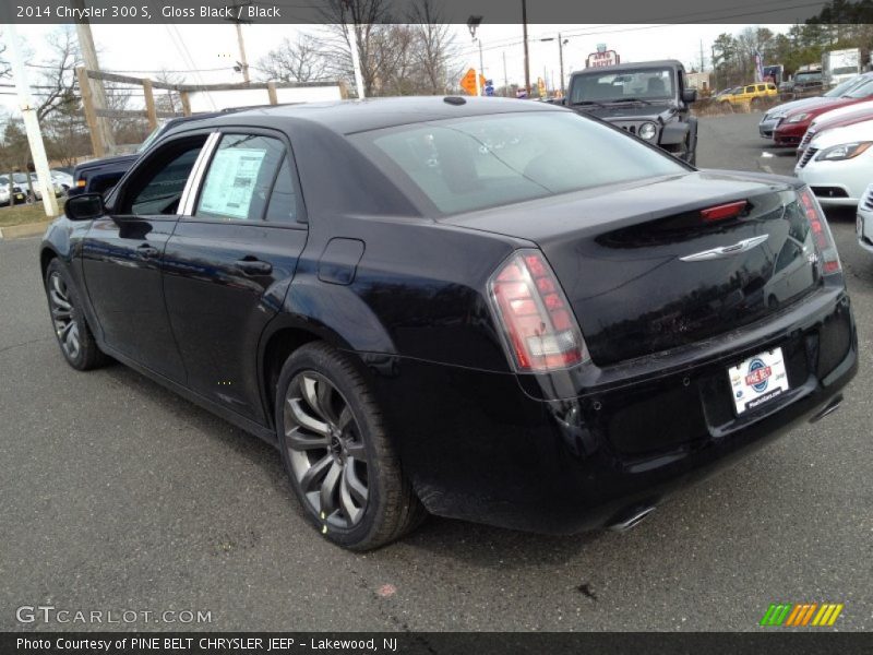 Gloss Black / Black 2014 Chrysler 300 S