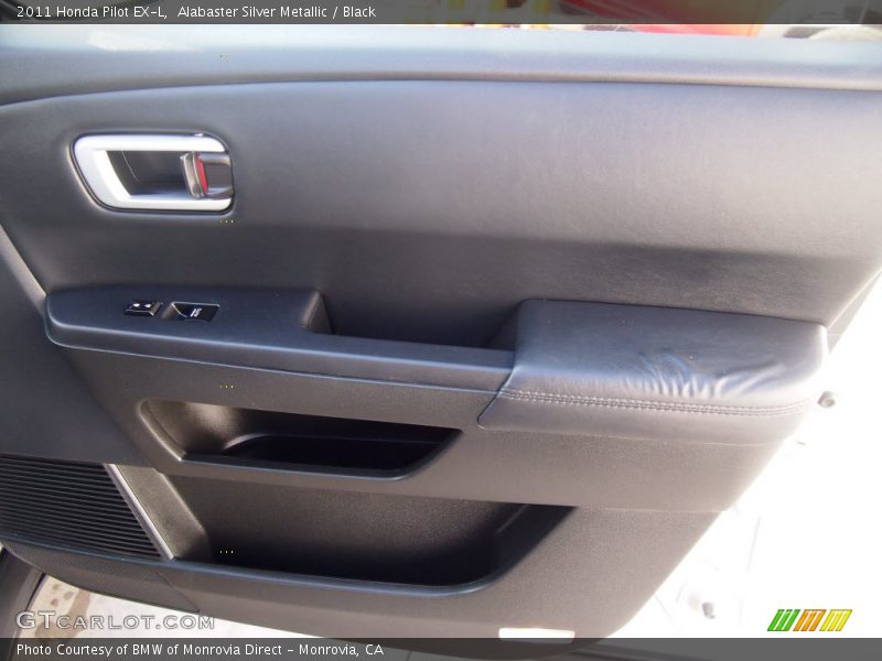 Alabaster Silver Metallic / Black 2011 Honda Pilot EX-L