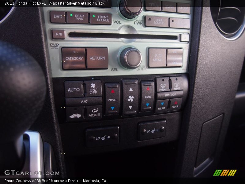 Alabaster Silver Metallic / Black 2011 Honda Pilot EX-L