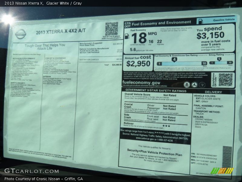 Glacier White / Gray 2013 Nissan Xterra X