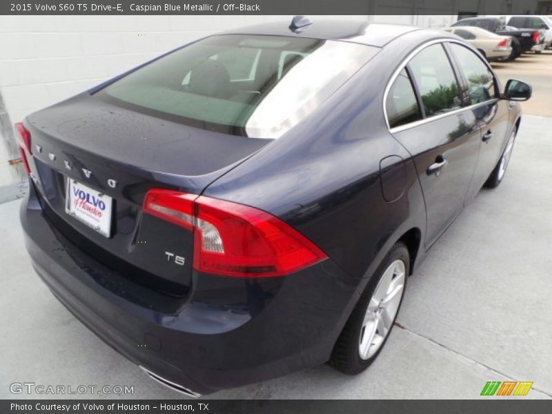 Caspian Blue Metallic / Off-Black 2015 Volvo S60 T5 Drive-E