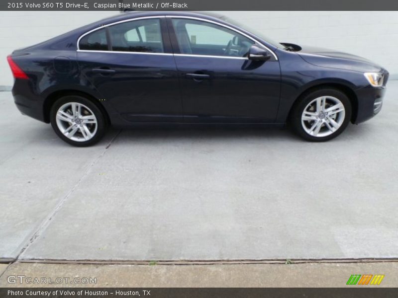  2015 S60 T5 Drive-E Caspian Blue Metallic