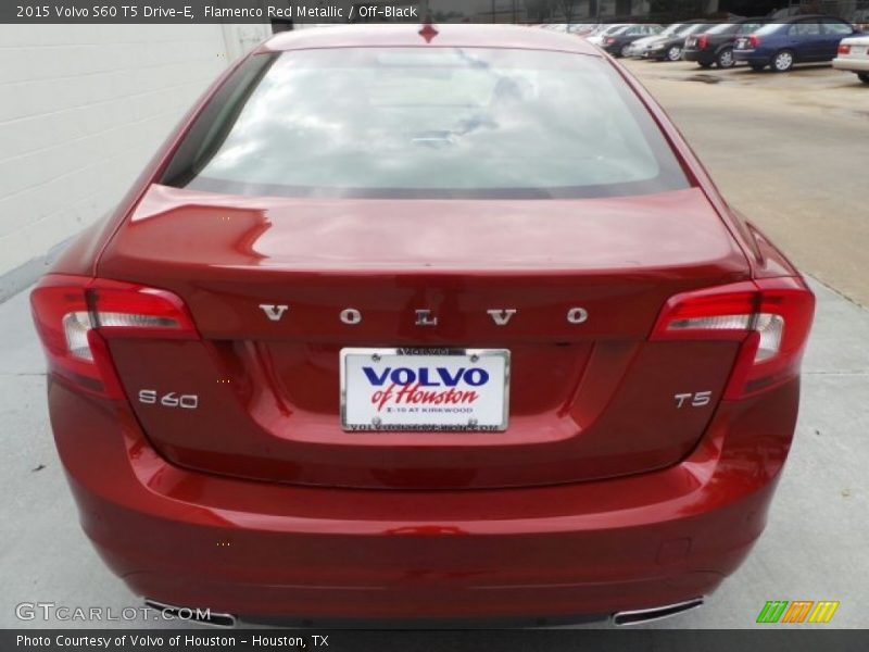 Flamenco Red Metallic / Off-Black 2015 Volvo S60 T5 Drive-E