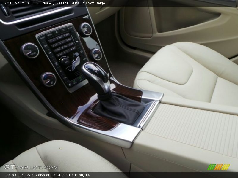 Seashell Metallic / Soft Beige 2015 Volvo V60 T5 Drive-E