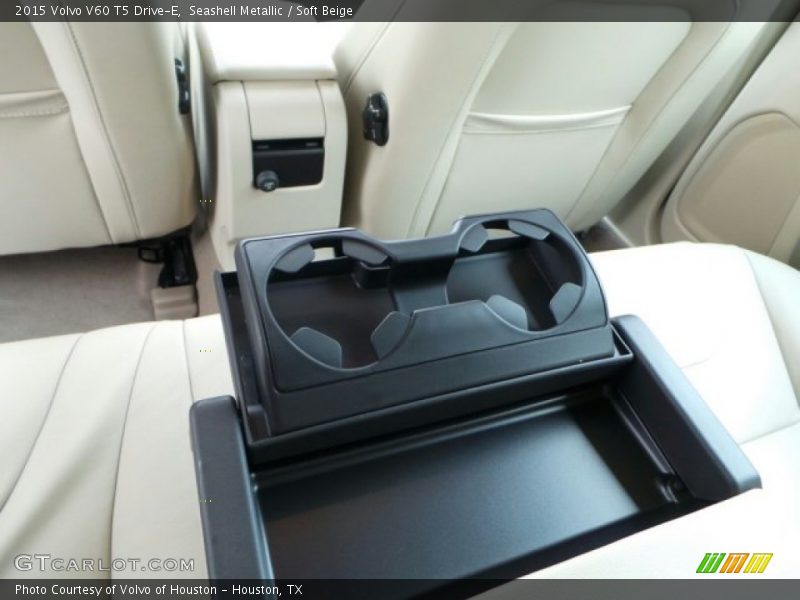 Seashell Metallic / Soft Beige 2015 Volvo V60 T5 Drive-E