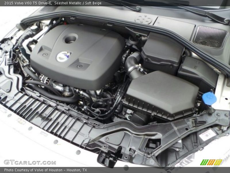 Seashell Metallic / Soft Beige 2015 Volvo V60 T5 Drive-E