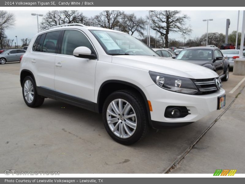 Candy White / Black 2014 Volkswagen Tiguan SE