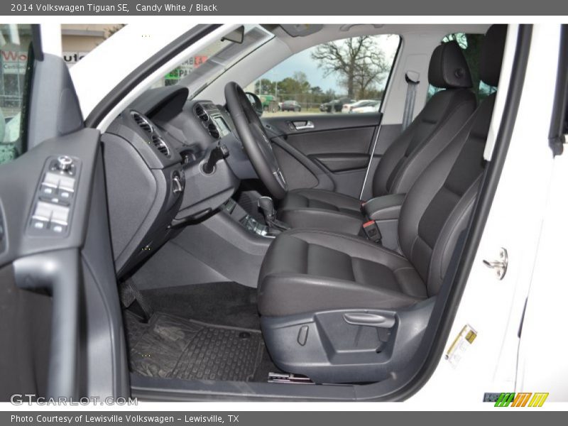 Candy White / Black 2014 Volkswagen Tiguan SE