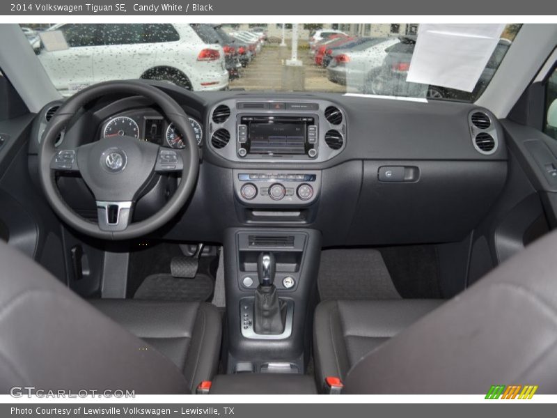 Candy White / Black 2014 Volkswagen Tiguan SE