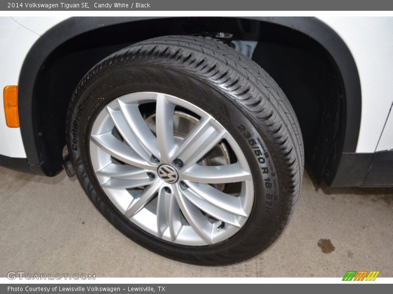 Candy White / Black 2014 Volkswagen Tiguan SE