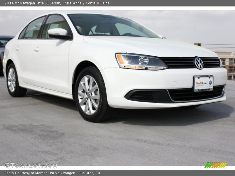 Pure White / Cornsilk Beige 2014 Volkswagen Jetta SE Sedan