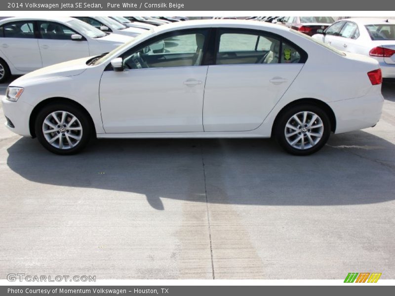 Pure White / Cornsilk Beige 2014 Volkswagen Jetta SE Sedan