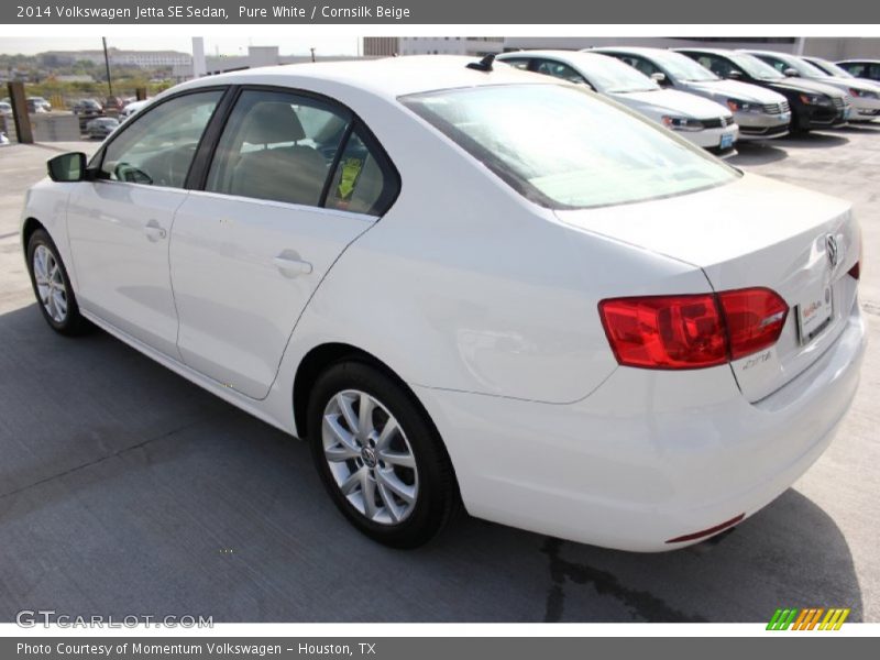 Pure White / Cornsilk Beige 2014 Volkswagen Jetta SE Sedan