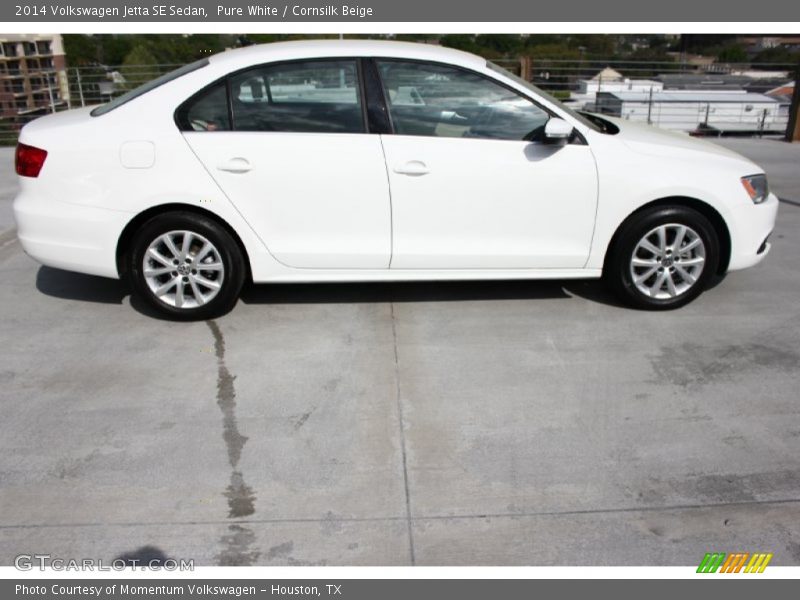 Pure White / Cornsilk Beige 2014 Volkswagen Jetta SE Sedan