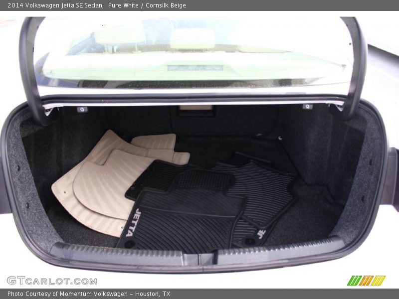 Pure White / Cornsilk Beige 2014 Volkswagen Jetta SE Sedan