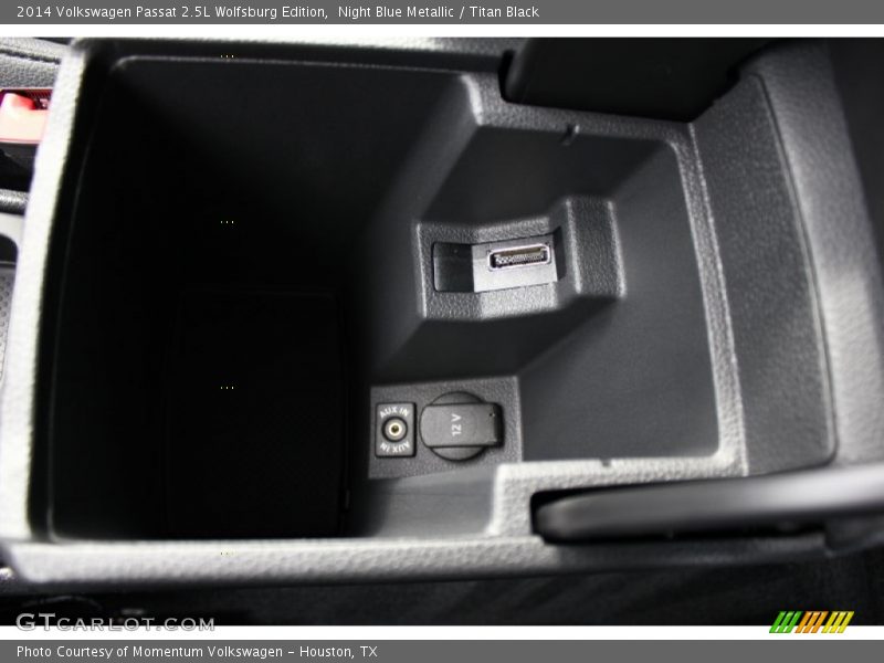 Night Blue Metallic / Titan Black 2014 Volkswagen Passat 2.5L Wolfsburg Edition