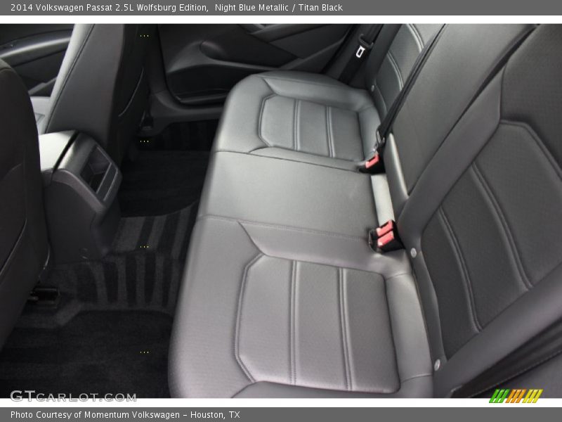 Night Blue Metallic / Titan Black 2014 Volkswagen Passat 2.5L Wolfsburg Edition