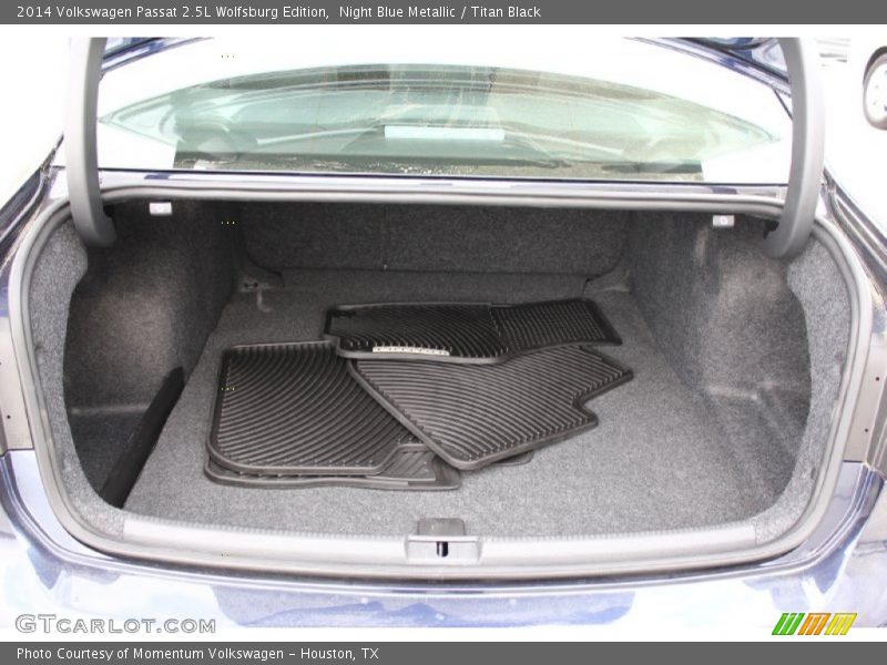 Night Blue Metallic / Titan Black 2014 Volkswagen Passat 2.5L Wolfsburg Edition
