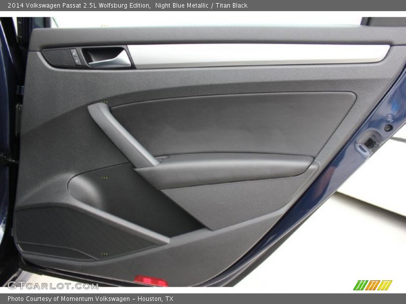Night Blue Metallic / Titan Black 2014 Volkswagen Passat 2.5L Wolfsburg Edition