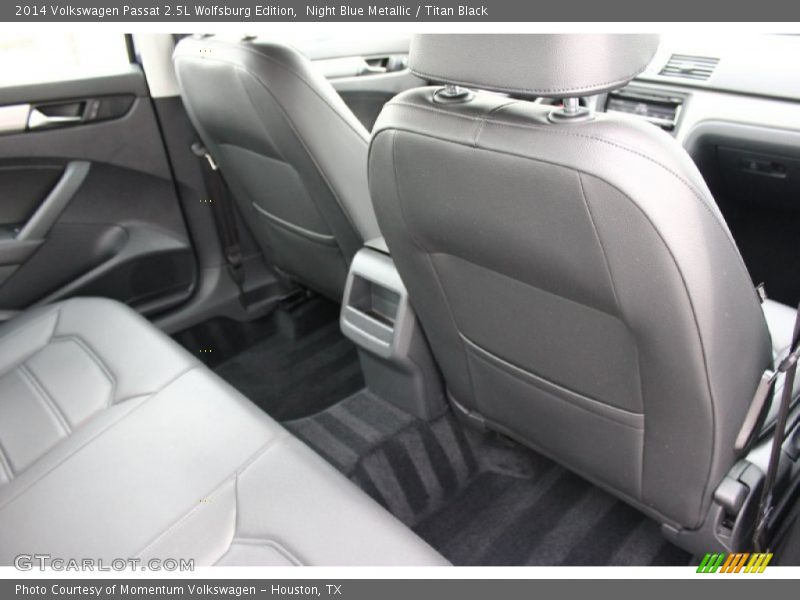 Night Blue Metallic / Titan Black 2014 Volkswagen Passat 2.5L Wolfsburg Edition