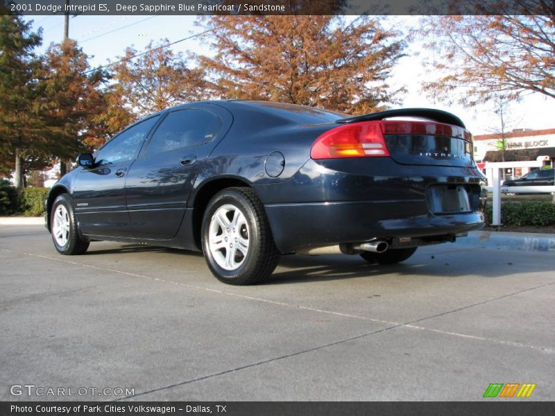 Deep Sapphire Blue Pearlcoat / Sandstone 2001 Dodge Intrepid ES