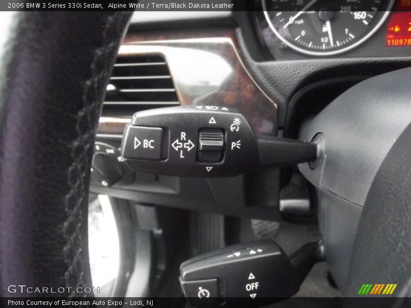 Alpine White / Terra/Black Dakota Leather 2006 BMW 3 Series 330i Sedan