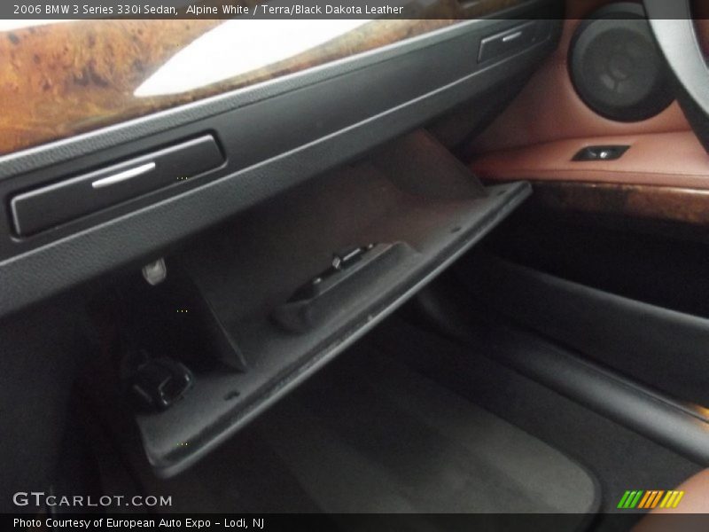 Alpine White / Terra/Black Dakota Leather 2006 BMW 3 Series 330i Sedan