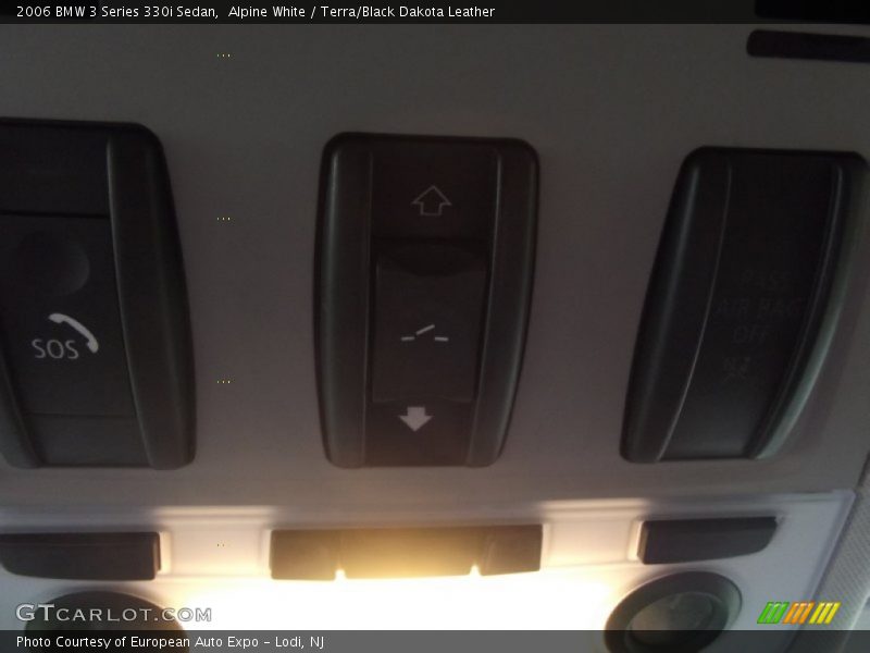 Alpine White / Terra/Black Dakota Leather 2006 BMW 3 Series 330i Sedan
