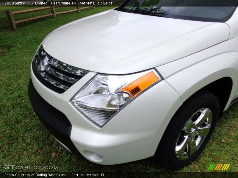 Pearl White Tri Coat Metallic / Beige 2008 Suzuki XL7 Limited