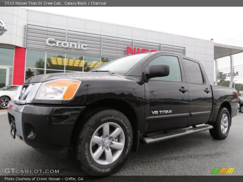 Galaxy Black / Charcoal 2013 Nissan Titan SV Crew Cab