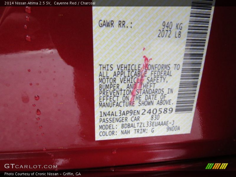 Cayenne Red / Charcoal 2014 Nissan Altima 2.5 SV