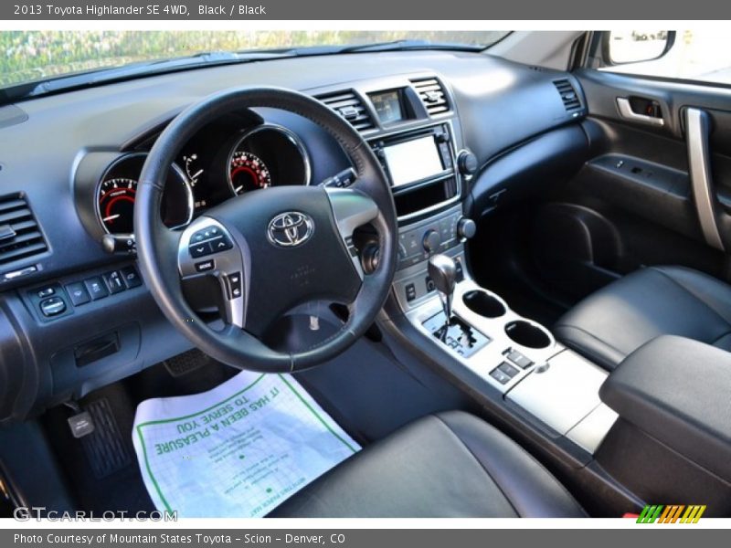 Black / Black 2013 Toyota Highlander SE 4WD