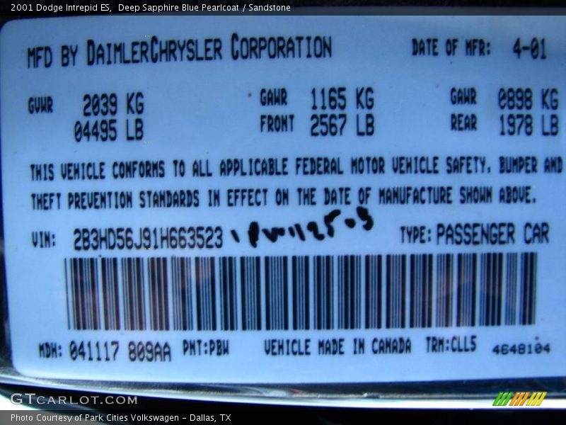 Deep Sapphire Blue Pearlcoat / Sandstone 2001 Dodge Intrepid ES