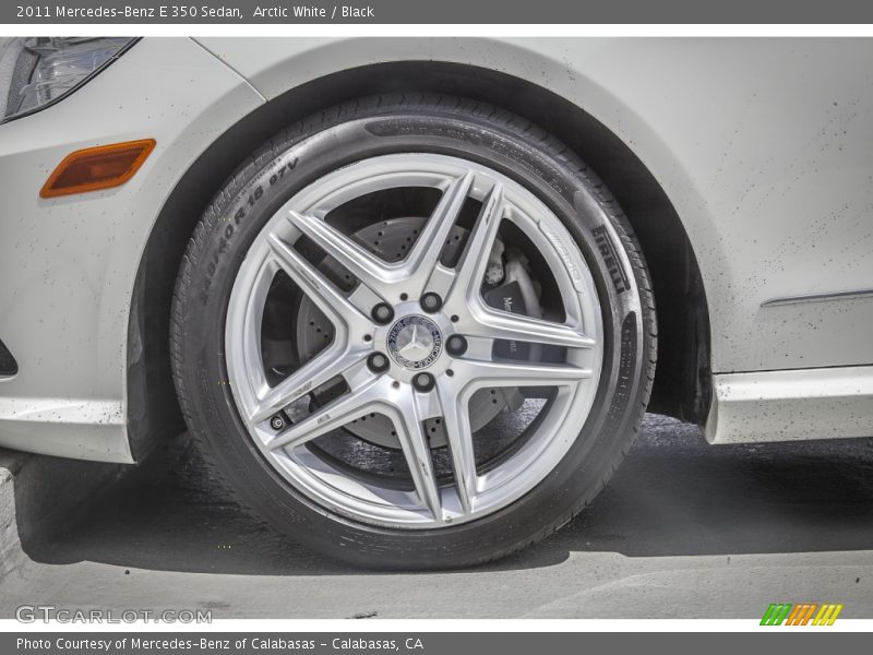 Arctic White / Black 2011 Mercedes-Benz E 350 Sedan