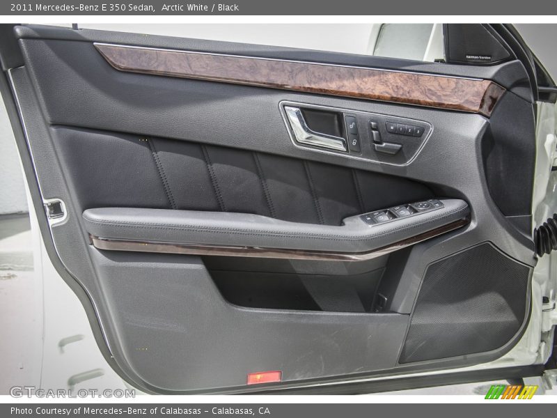 Arctic White / Black 2011 Mercedes-Benz E 350 Sedan