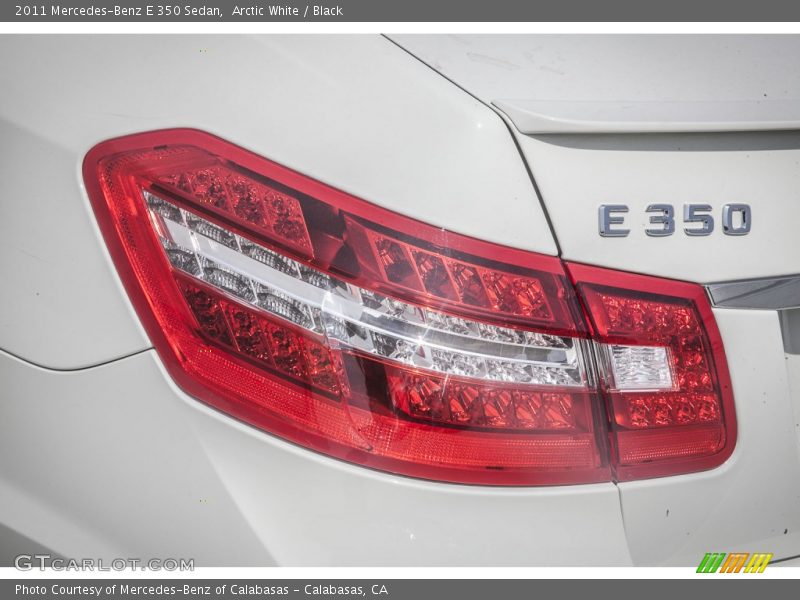 Arctic White / Black 2011 Mercedes-Benz E 350 Sedan