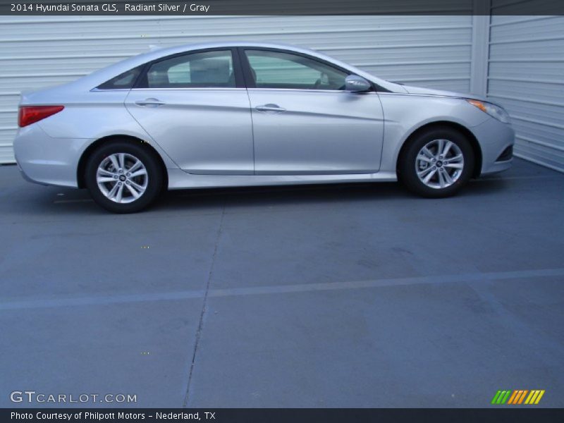 Radiant Silver / Gray 2014 Hyundai Sonata GLS