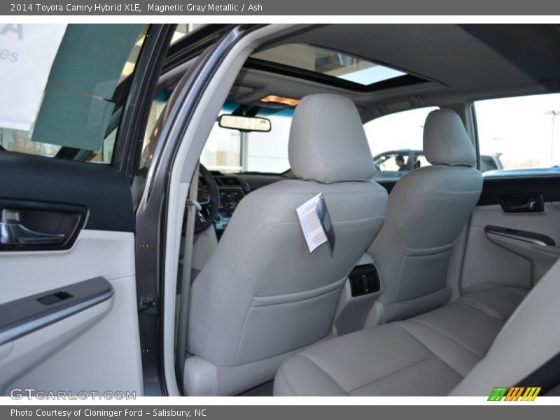 Magnetic Gray Metallic / Ash 2014 Toyota Camry Hybrid XLE