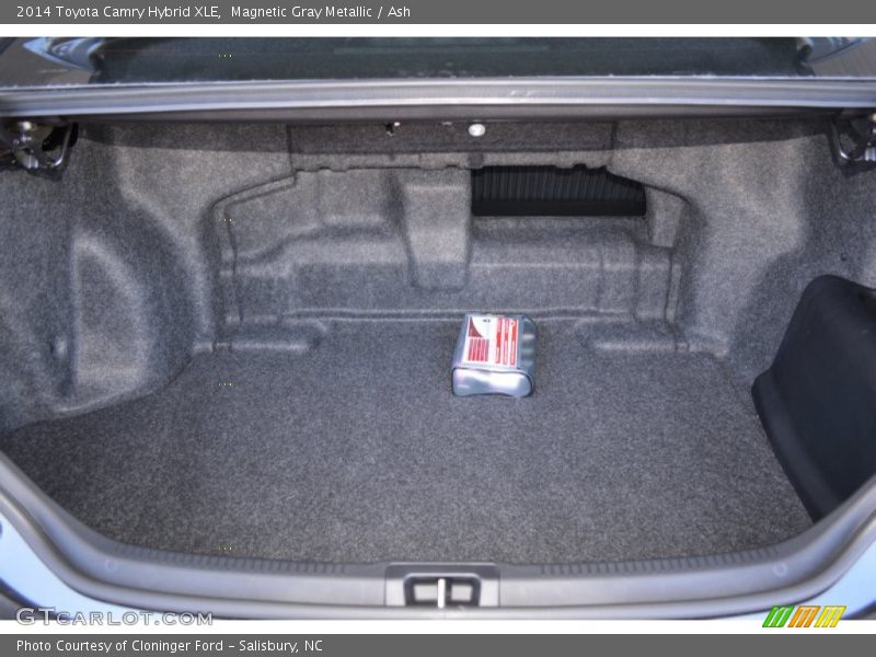 Magnetic Gray Metallic / Ash 2014 Toyota Camry Hybrid XLE